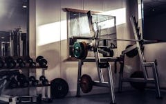 Barbells vs Dumbbells: What’s Better For Your Workout?